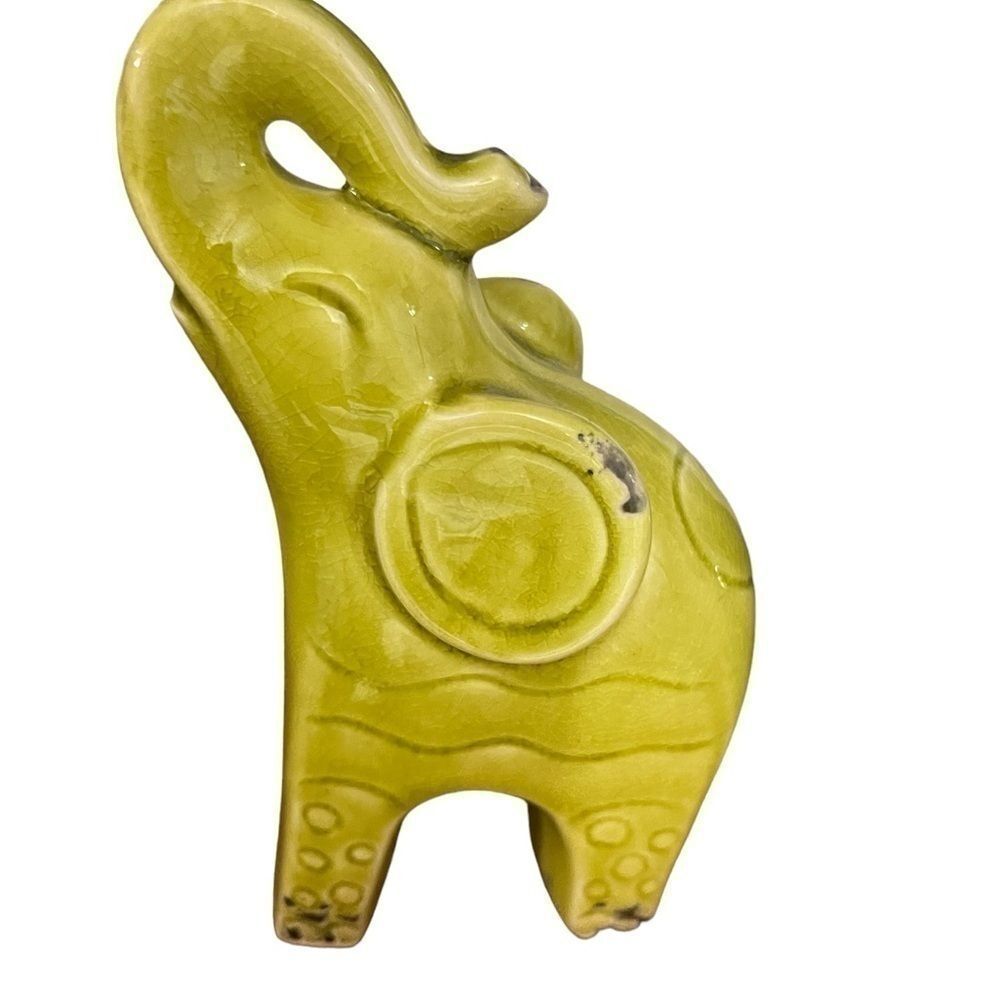 Barinas Elephant Statuaries Crackle Glaze chartreuse green glue color - Picture 6 of 12